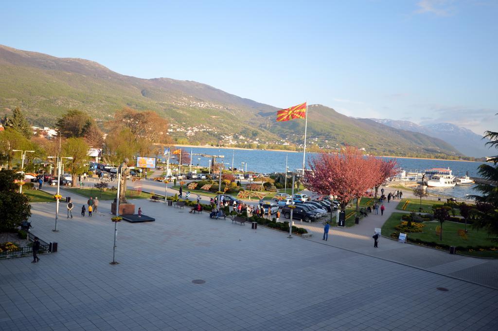 Di Angolo Apartments Ohrid Luaran gambar